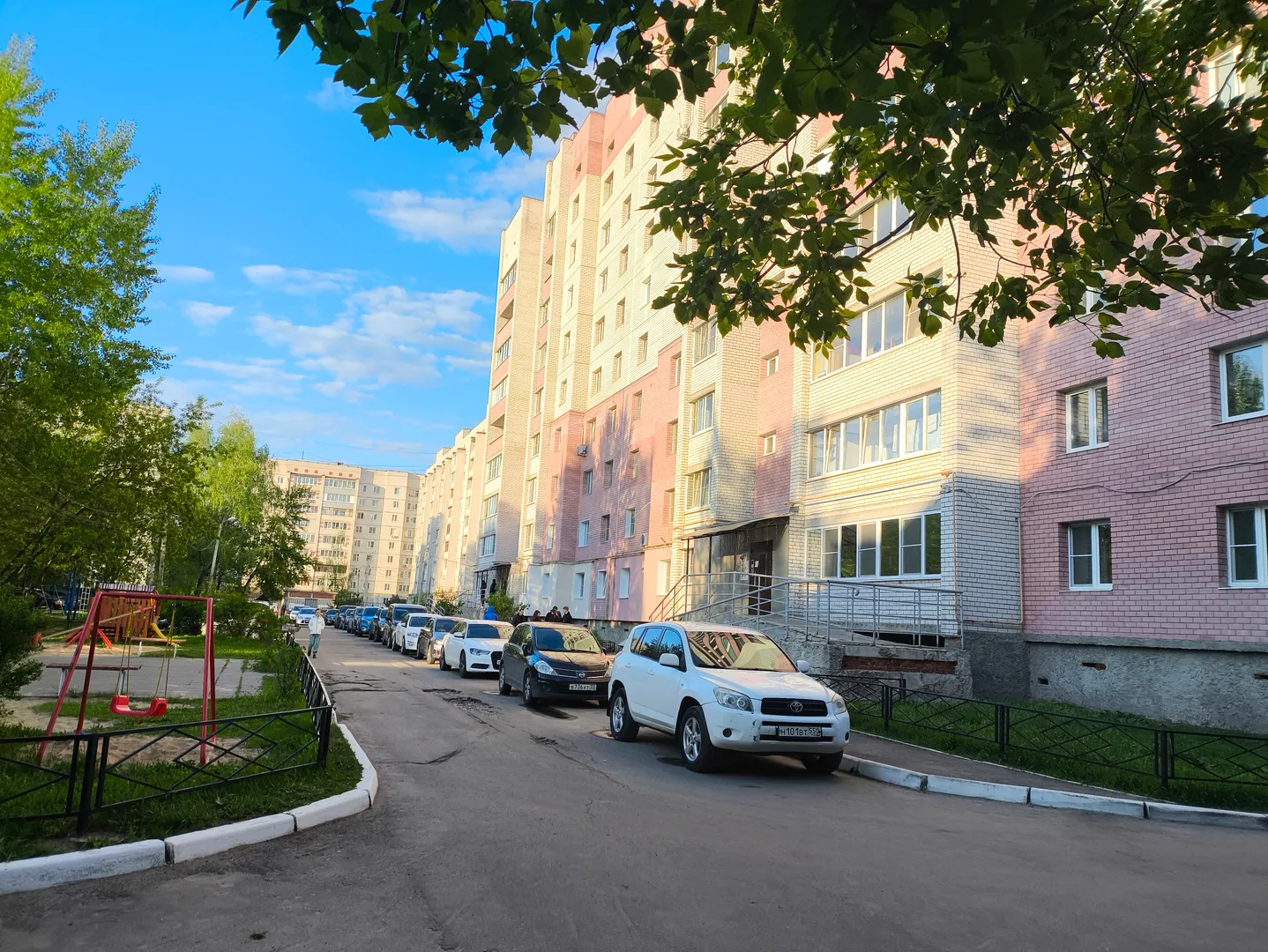 Территория дома