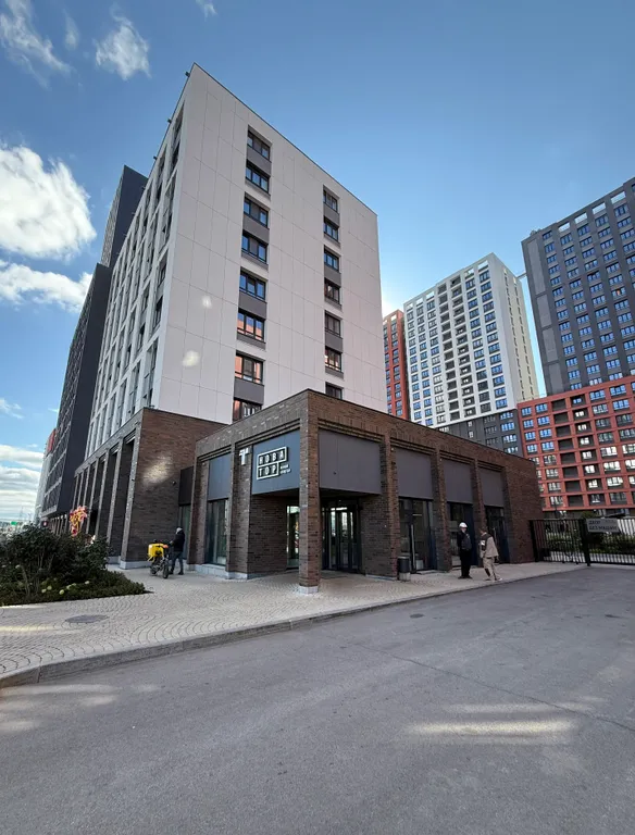 Просторная двухкомнатная квартира в жк Новатор