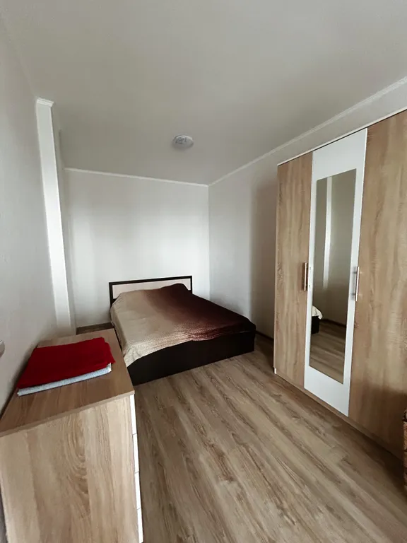 Уютная квартира, с отличной локацией — аренда посуточно в Якутск