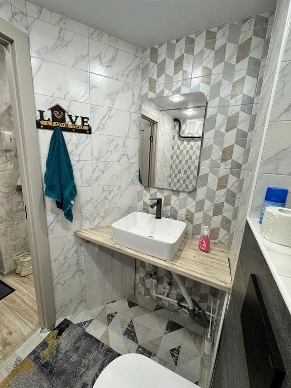 Совсем новенькая квартира