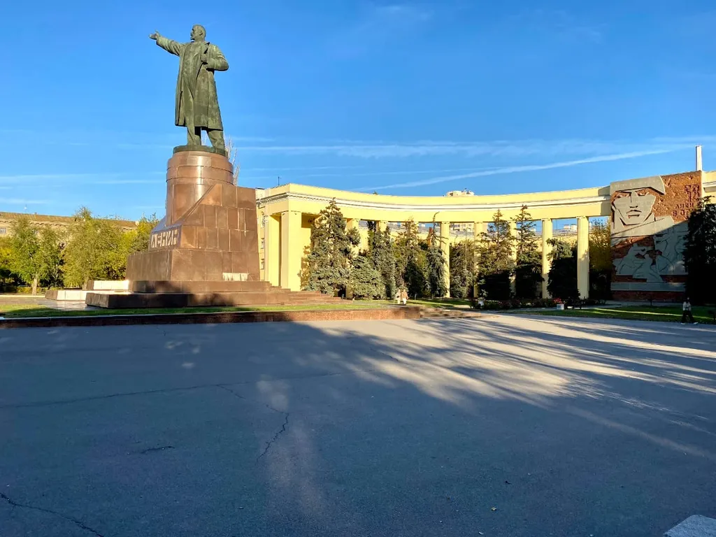 Квартира в 100 метрах от панорамы Сталинградской битвы, набережной и Волгой