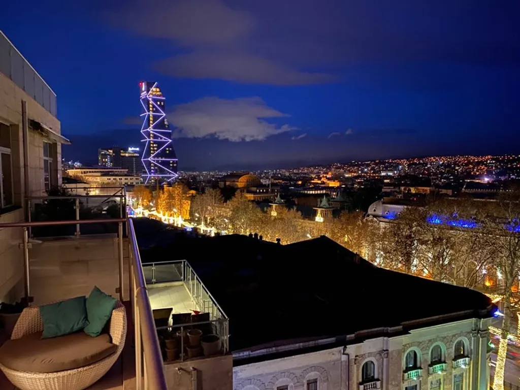 Квартира в бизнес-центре у проспекта Руставели