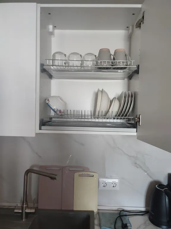 Новая, небольшая студия, евро, всё есть, кресло раскладывается