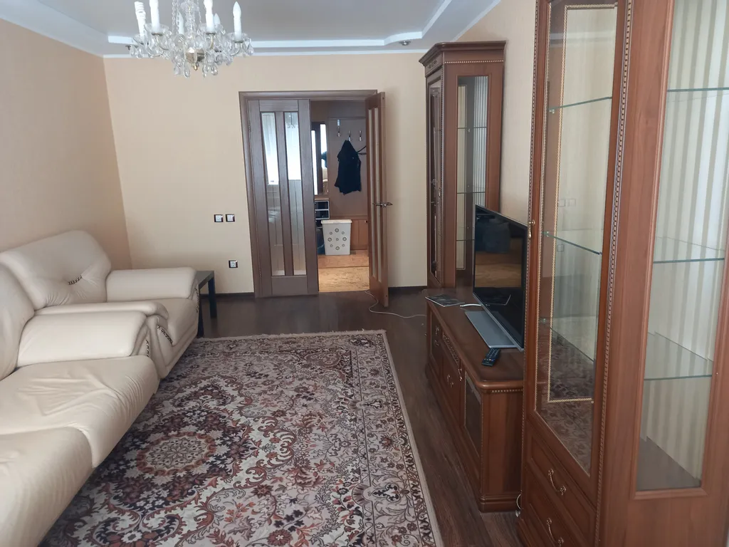 Большая уютная квартира в новом доме — аренда посуточно в Смоленск