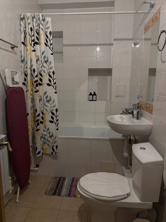 Трёхэтажный Дом в 15 м от моря вмещает до 12 взрослых гостей