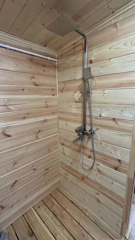 Уютный дом с баней у леса