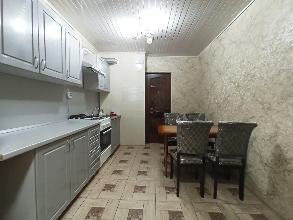 Трехкомнатная квартира в курортной зоне