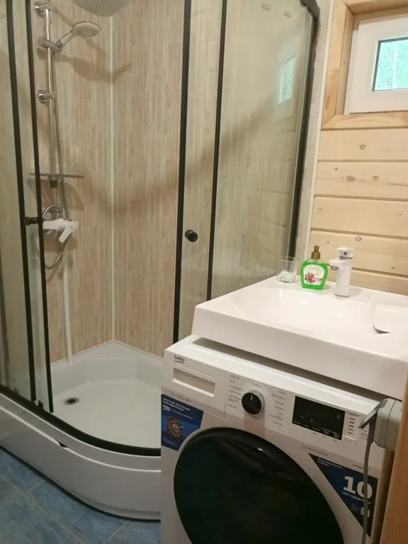 Дом на берегу ладожского озера, в живописном месте