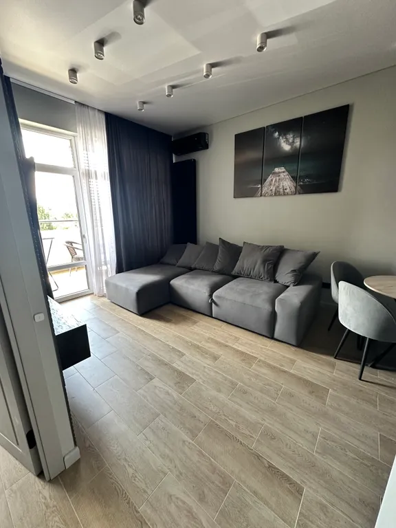 Двухкомнатные Апартаменты с видом на море и горы