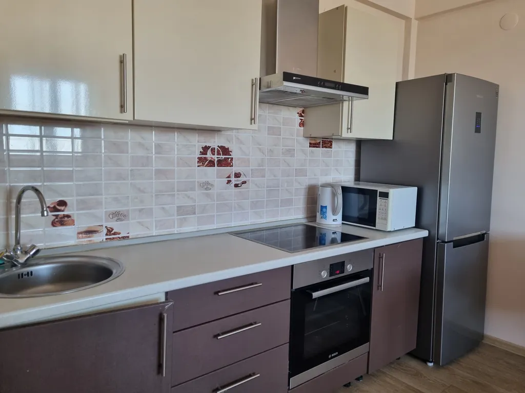 Уютная евродвушка рядом с Пиплс парком