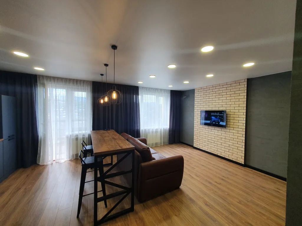 Уютная квартира в центре города в стиле лофт — аренда посуточно в Пенза