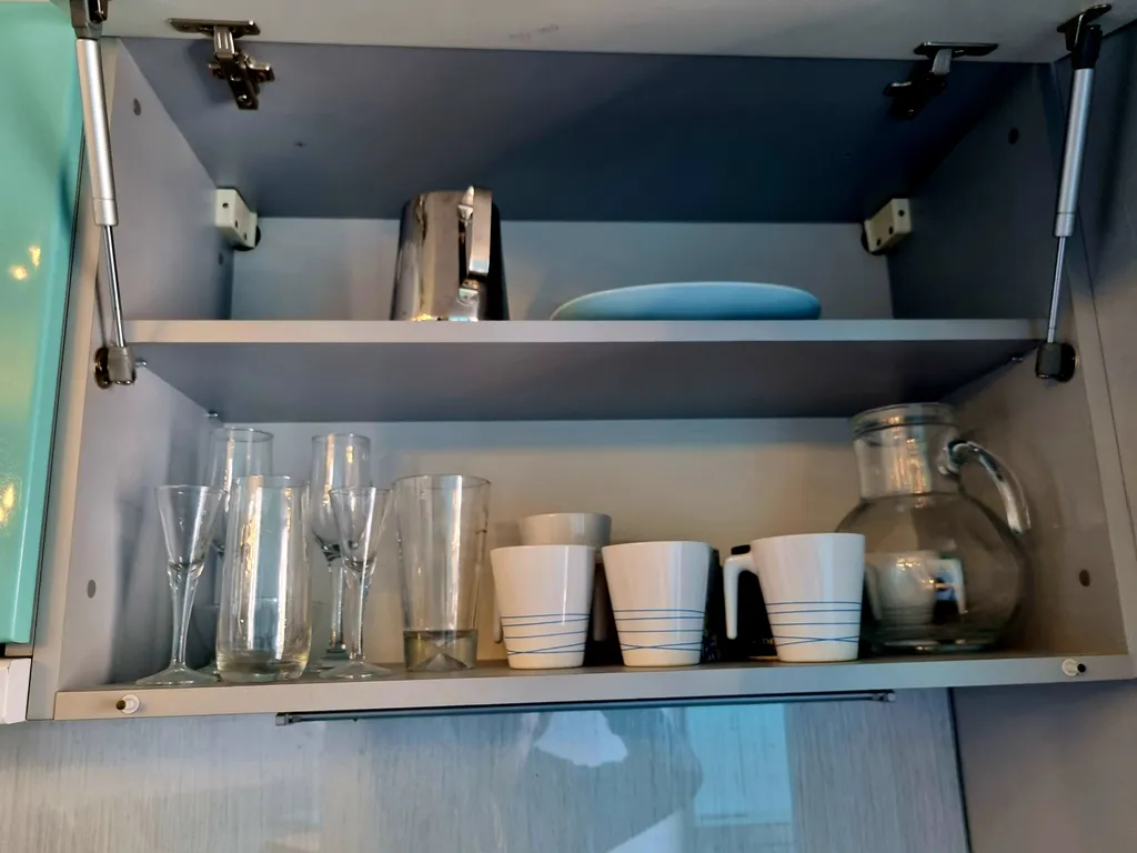 Квартира с большой террасой, видом на море, велосипедами и сапбордами