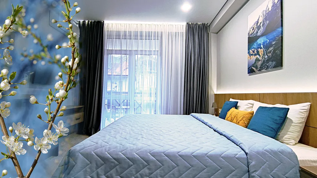 Квартира Студия в центре с балконом и видом на горы + бассейн/сауна — аренда посуточно в Красная Поляна