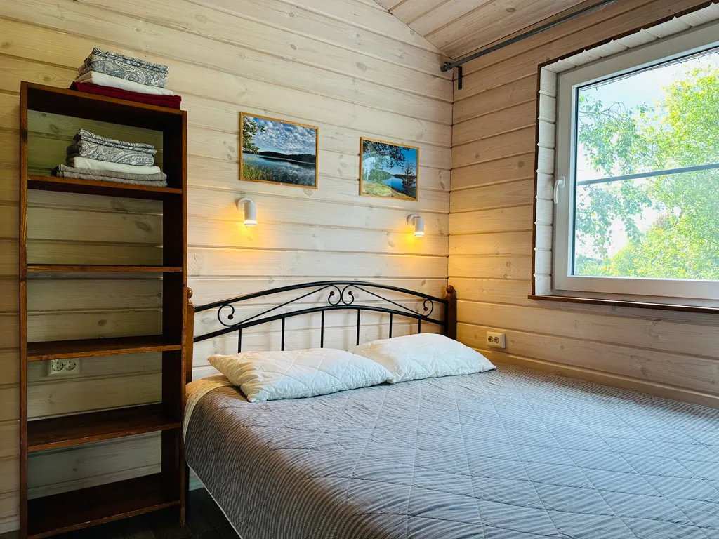 Коттедж с сауной и панорамным остеклением