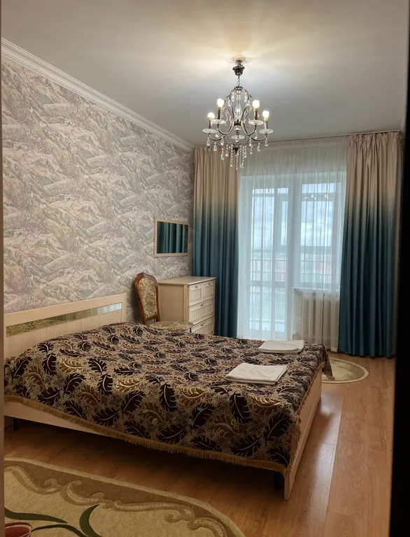 Отличная двухкомнатная квартира в элитном доме на Республики