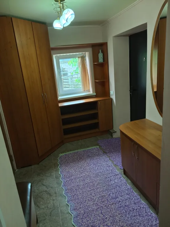 Домик крошка в три окошка