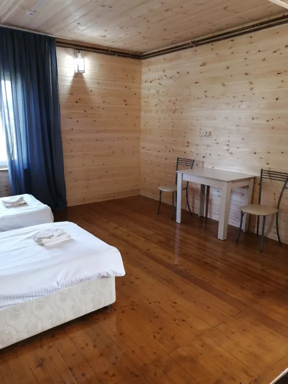 Улучшенный семейный номер с террасой, 1 этаж