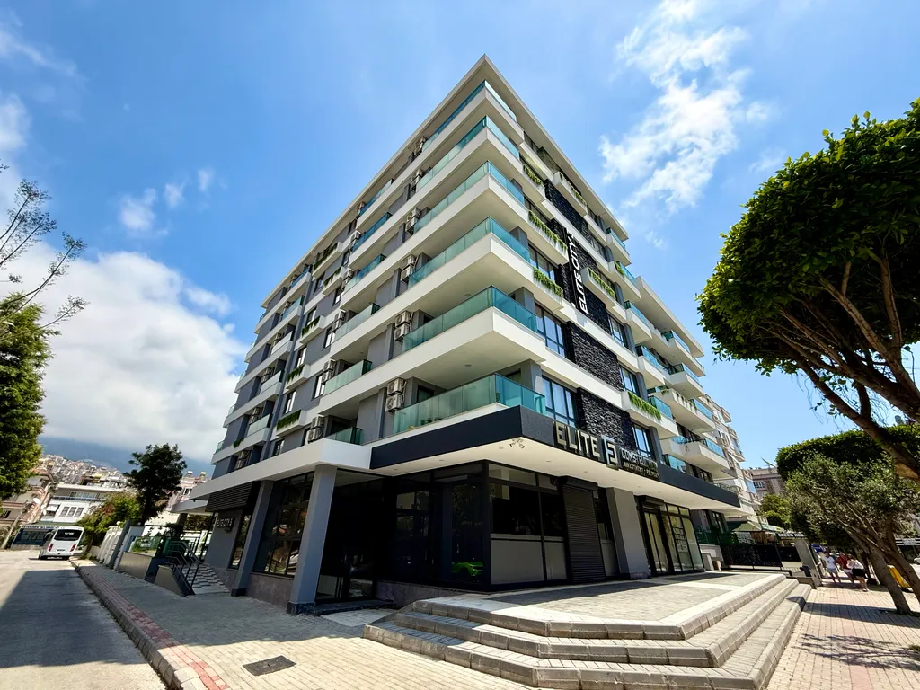 Уютная квартира с видом на горы, пляж Клеопатра