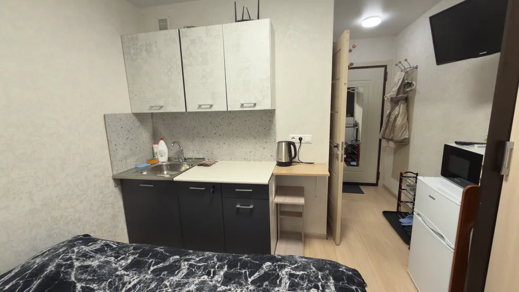 Квартира Квартира Маленькая уютная студия с парковкой — Москва