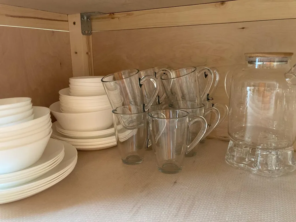 Уютный дом с камином у леса