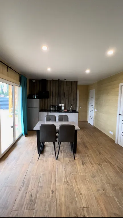 Коттедж с сауной на горке