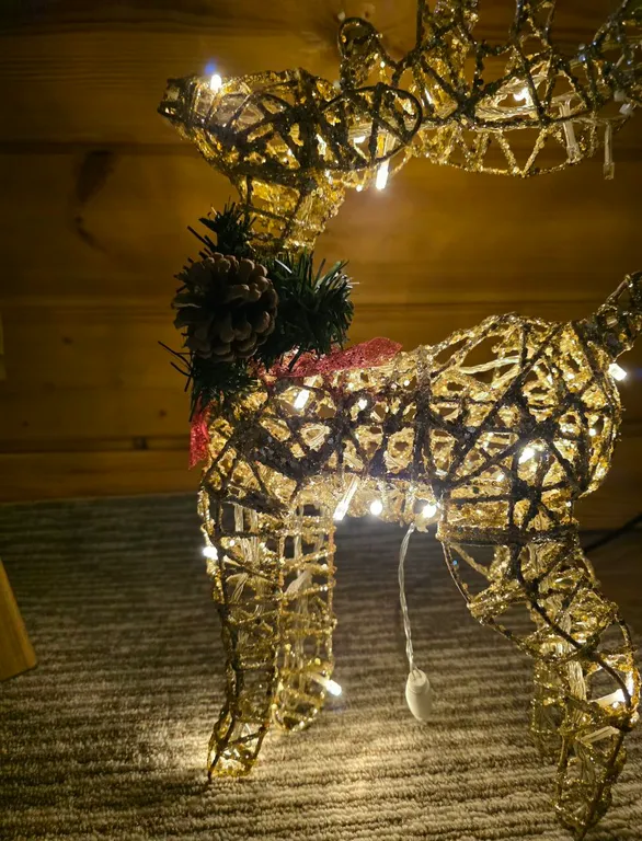 Треугольный дом шале