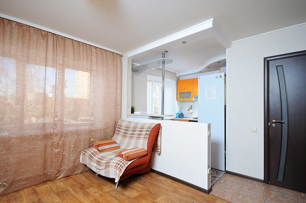 Квартира 2-комнатная Квартира — Омск