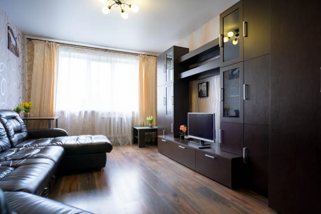 Апартаменты большие эконом-класса в Зареченском районе