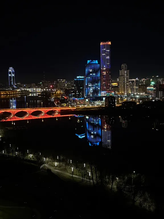 Квартира Квартира с потрясающим видом на город — Екатеринбург