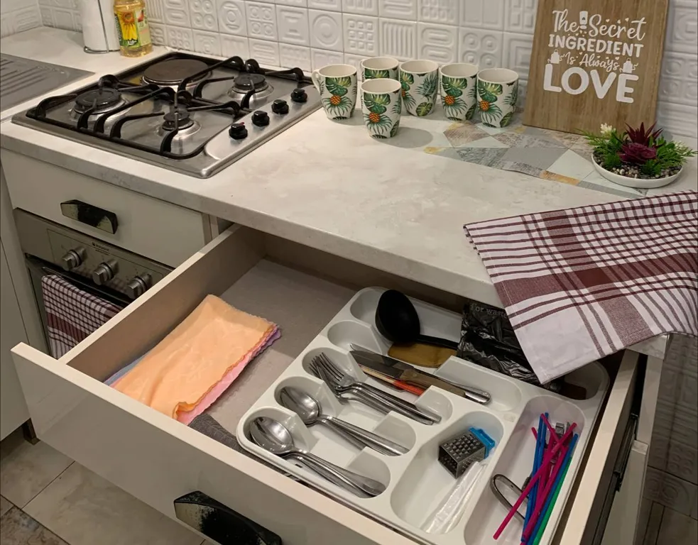 Трёхкомнатная квартира с 2 отдельными спальнями в самом центре тбилиси