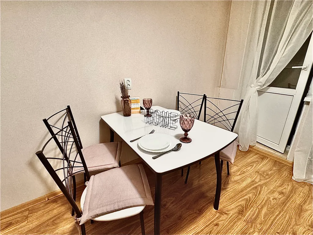 Квартира с видом на гору Бештау у входа в парк