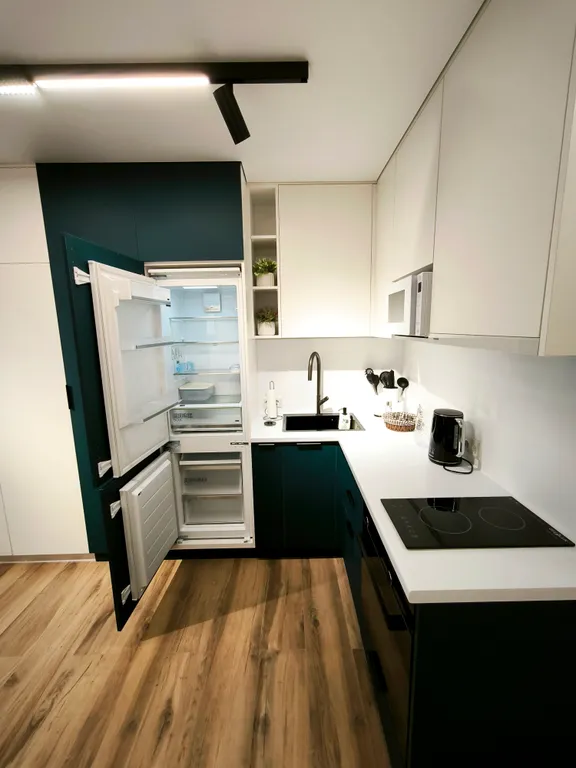 Ваша теплая и стильная гавань у моря Sea Wave Apartment