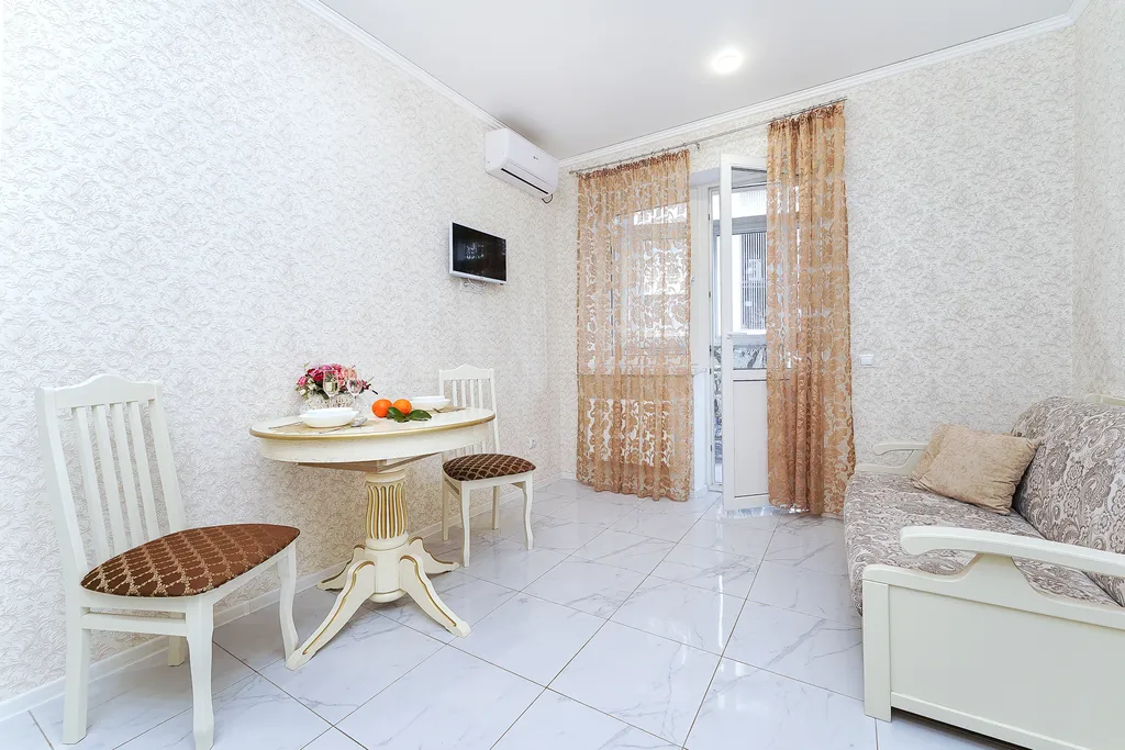 Квартира рядом с Детской ККБ и КВВУ им. Штеменко