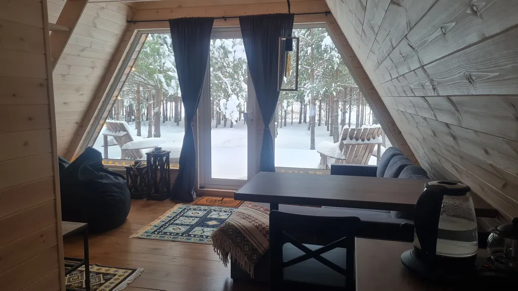 Домик в лесу Волчье логово