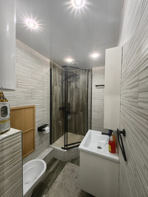 Квартира в центре города, Полярные зори