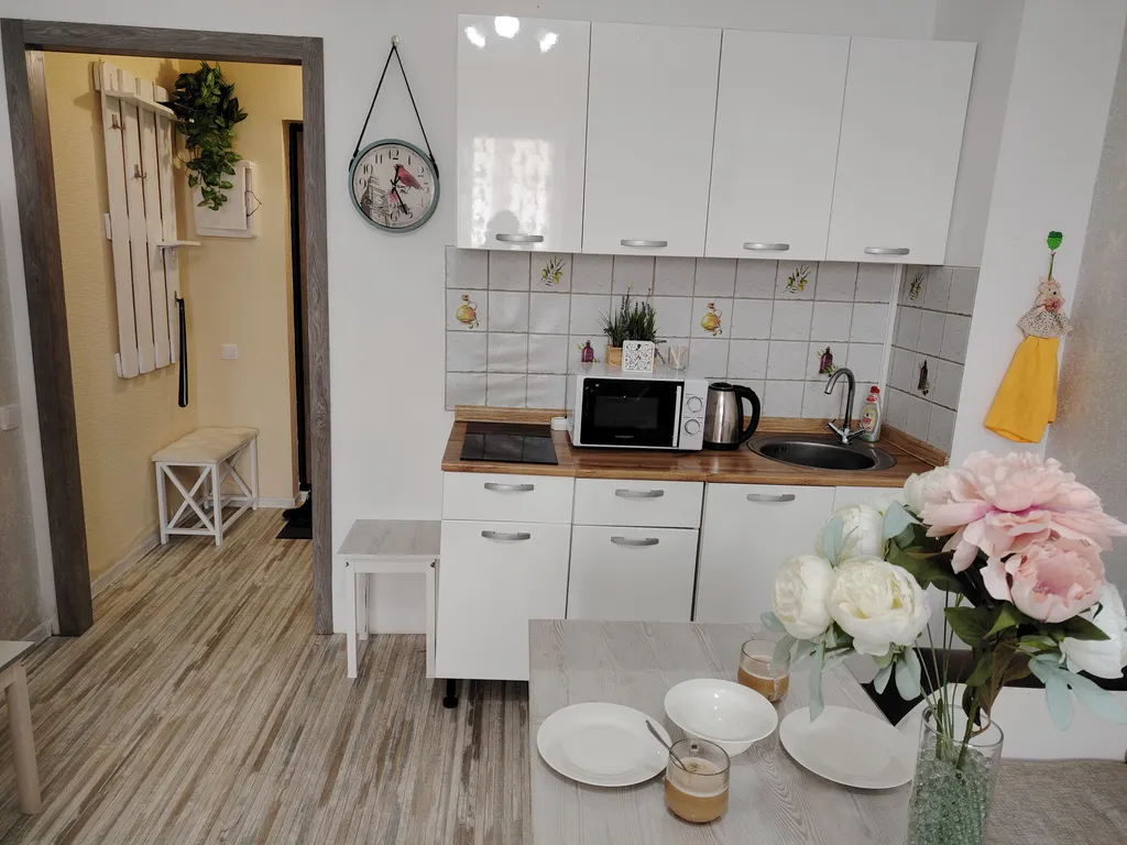 Студия у Ауры