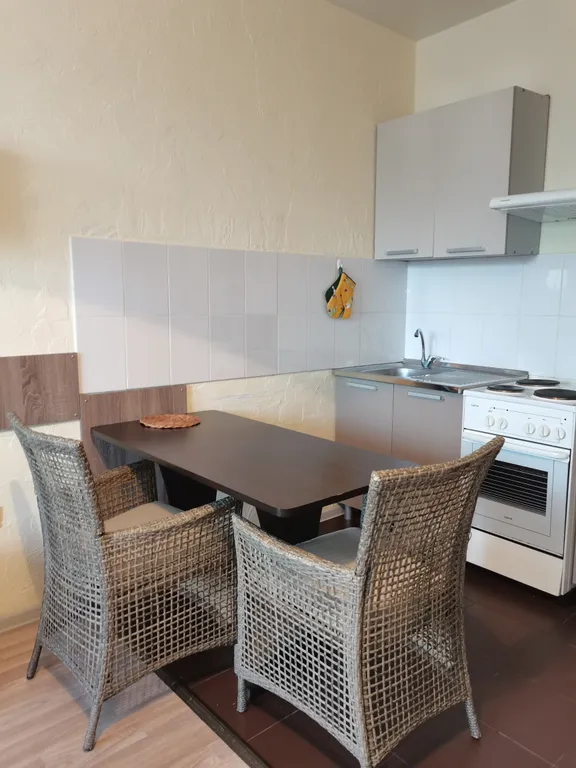 Небольшая, уютная студия в спальном районе