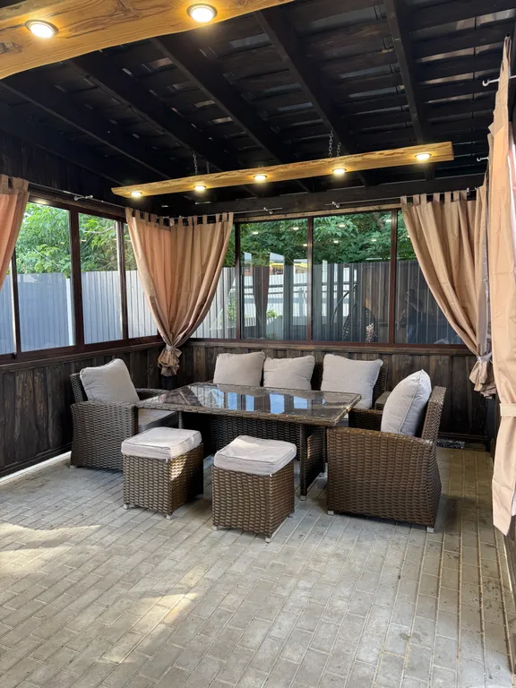 Уютный дом в центре города