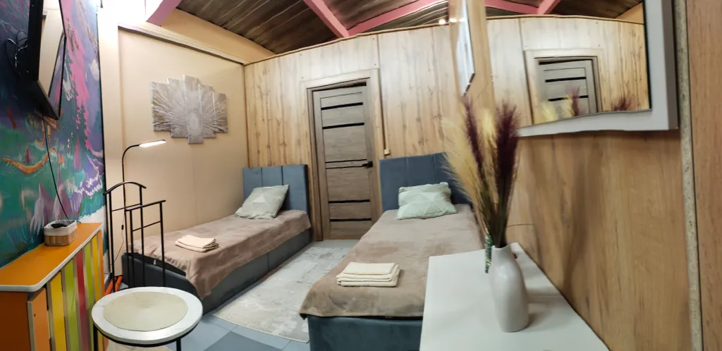 Квартира Двухместный номер с двумя односпальными кроватями. — аренда посуточно в Тобольск