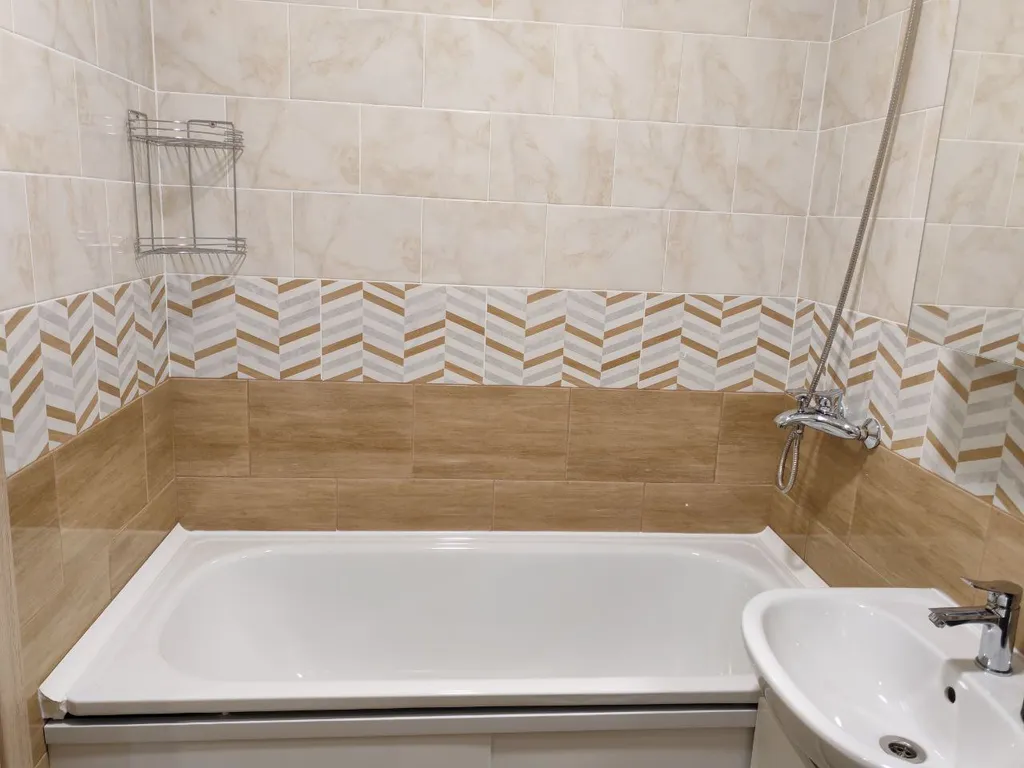 Видовая 1-комнатная квартира с дизайнерским ремонтом