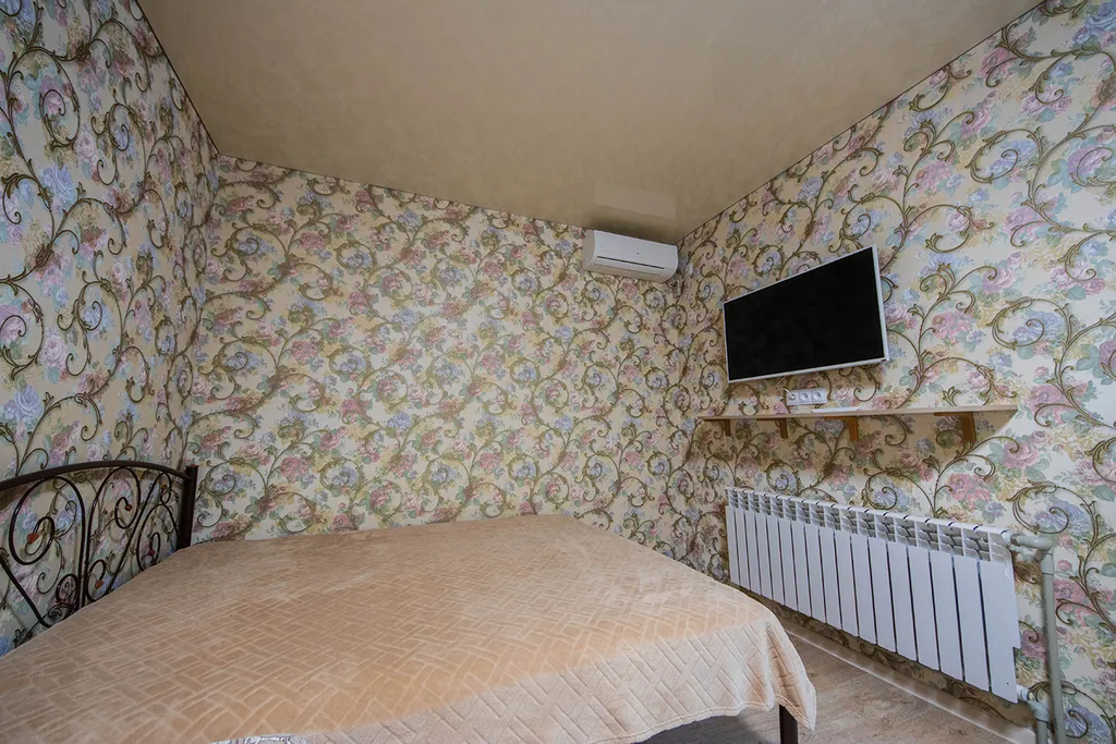 Уютный дом 2 этажа в центре Феодосии