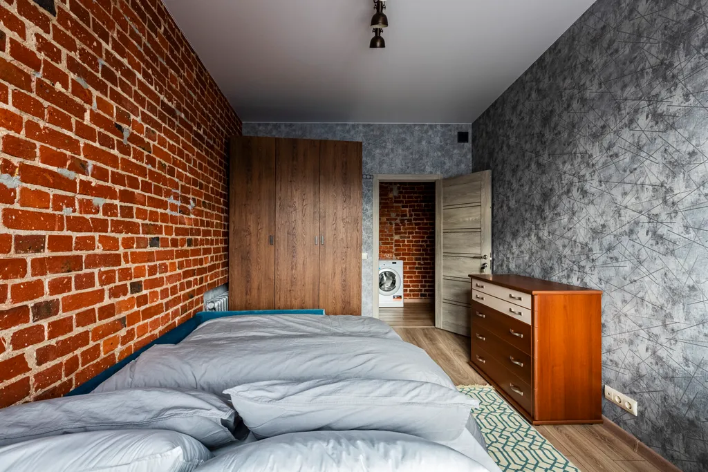 Комната в минуте от метро 1905 года