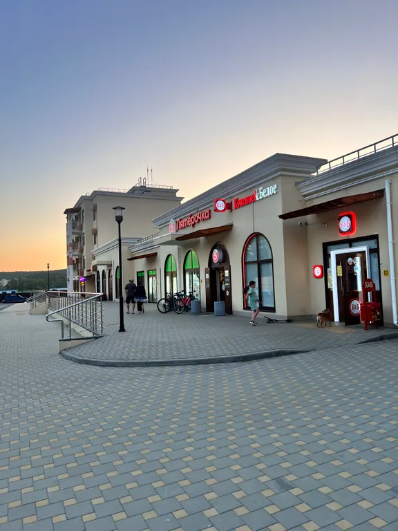 2к квартира с видом на бассейн ЖК «Кипарис»