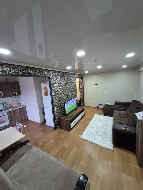 Евро двушка 2 этаж, удобный заезд с М2 и М4, жалюзи блэкаут