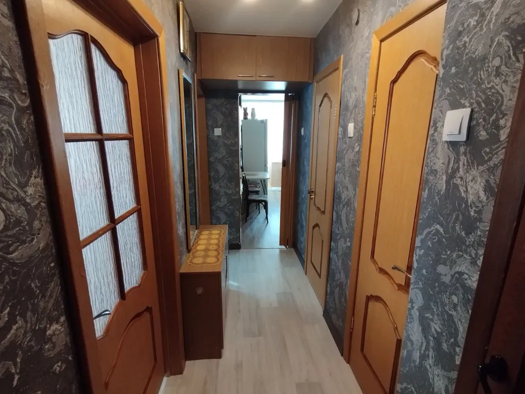 Уютная двухкомнатная квартира в центре села