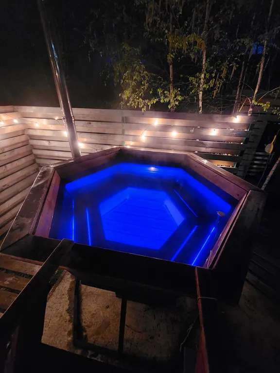 Коттедж Домик A-frame рядом с озером — Светлое