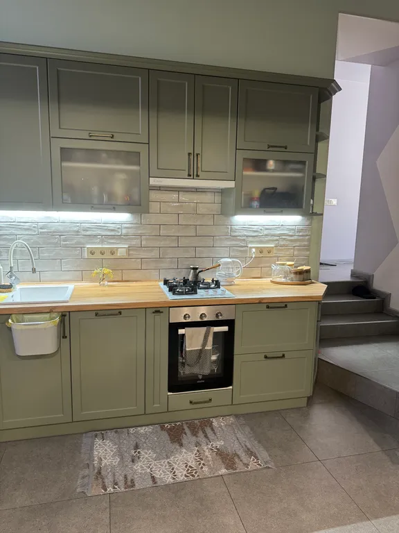 Двухуровневый домик в центре города