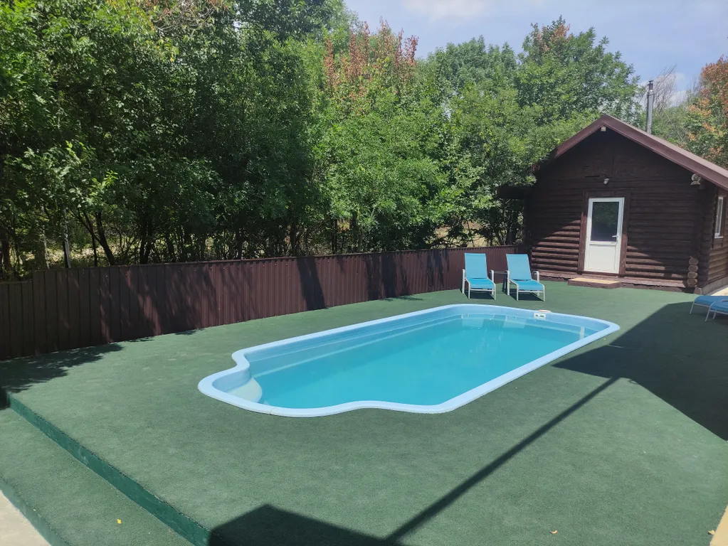 Коттедж Дом для отдыха б — Виноградное