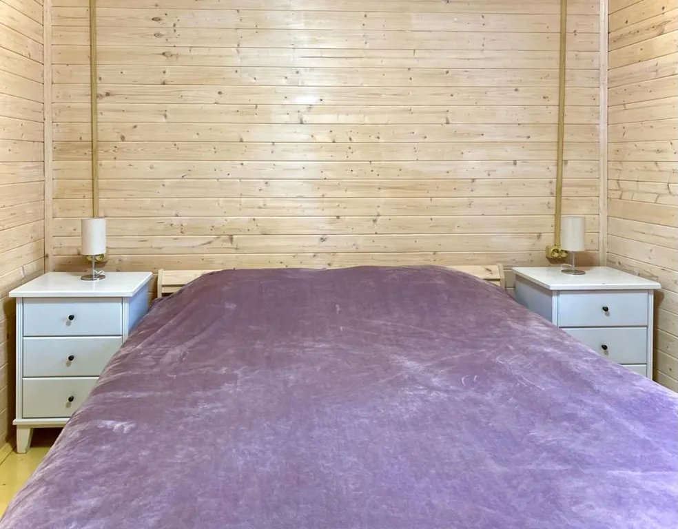 Уютный дом на берегу озера "Прозрачный берег №2"