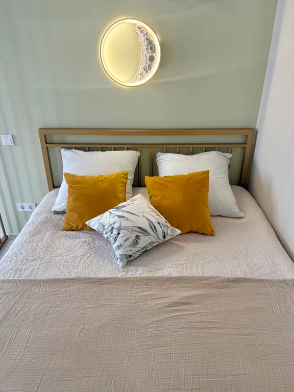 Очаровательная студия облака с качелями